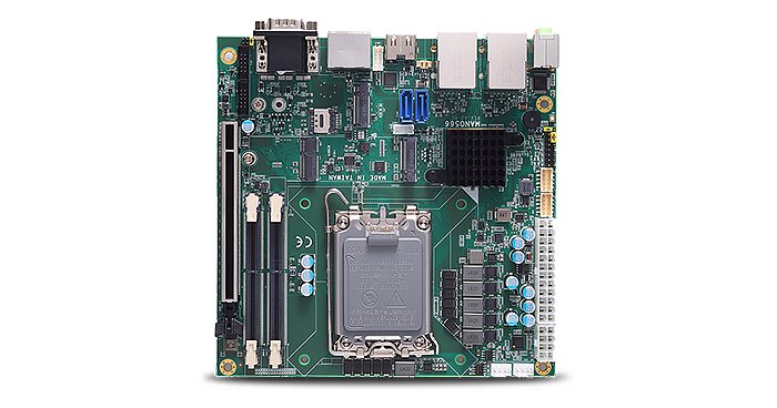 The upper side of the MANO566 board
