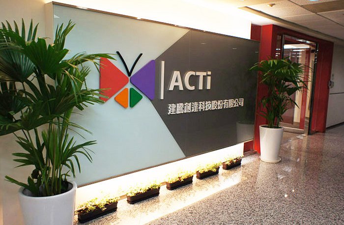 ACTi